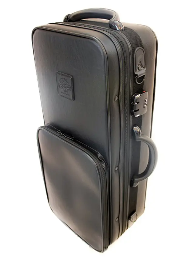 Trekking-Case-02.webp