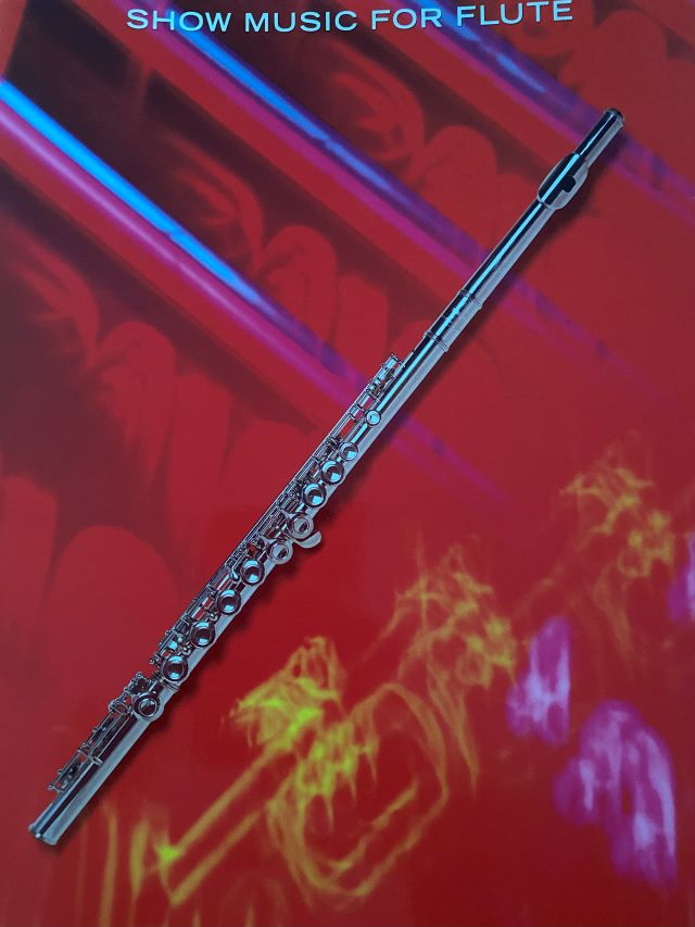 Show music for flute